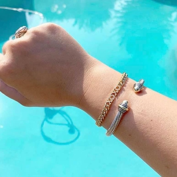 XOXO Bracelet - Picture 5 of 6